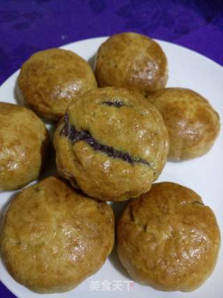 紫薯紫米红豆月饼的做法步骤：13