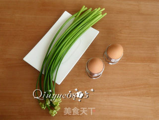 【河北】韭菜花炒鸡蛋的做法步骤：1