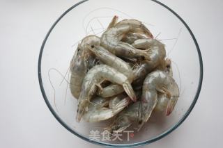 【天津】金玉满堂富贵虾的做法步骤：1