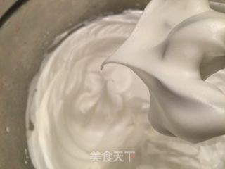 FLUFFT香草棉花糖——玫瑰牛奶慕斯的做法步骤：6
