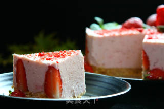冻干草莓酸奶慕斯的做法步骤：16