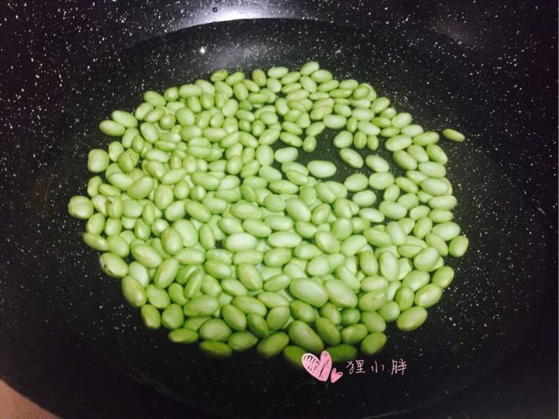 雪菜毛豆炒肉末的做法步骤：5