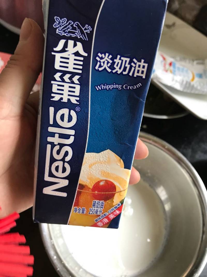 蜜豆牛奶鸡蛋布丁的做法步骤：4