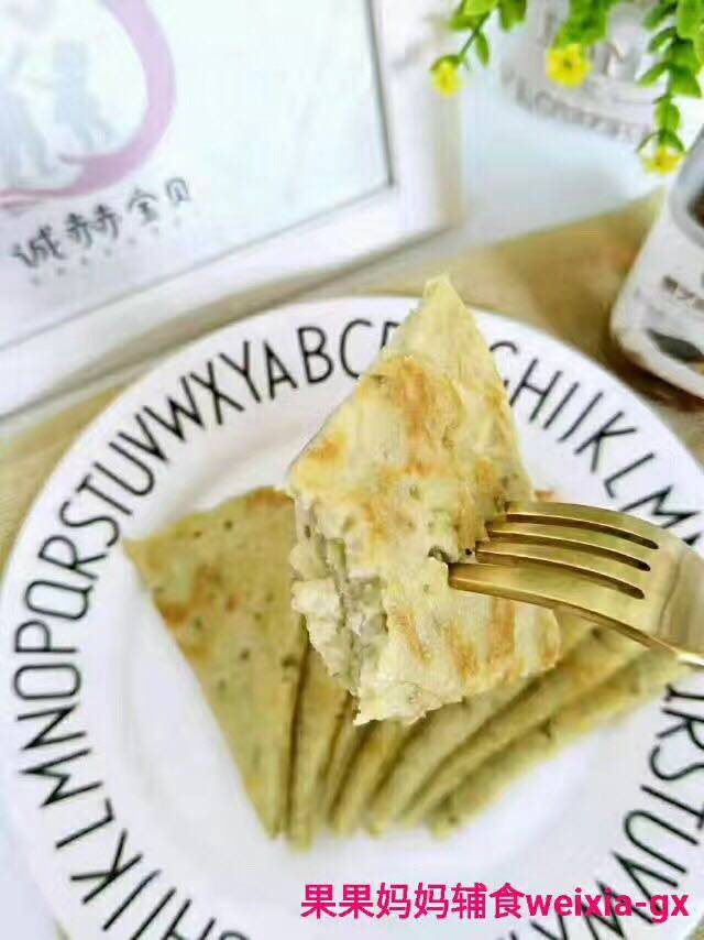 果果妈妈辅食 ?辅食分享     ?面条小饼?参考月龄 : 10m+的做法步骤：9