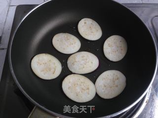 烤肉茄子三明治的做法步骤：4