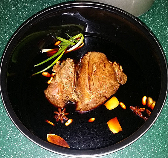 黄豆卤牛肉的做法步骤：8