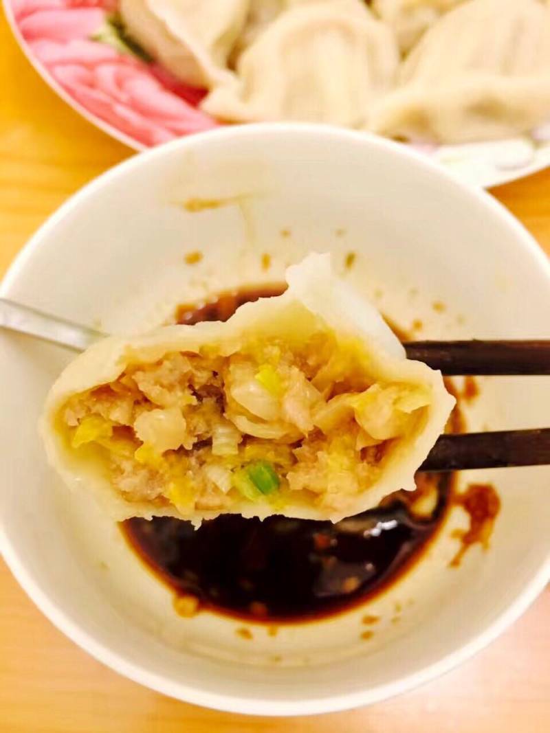 酸菜饺子的做法步骤：10