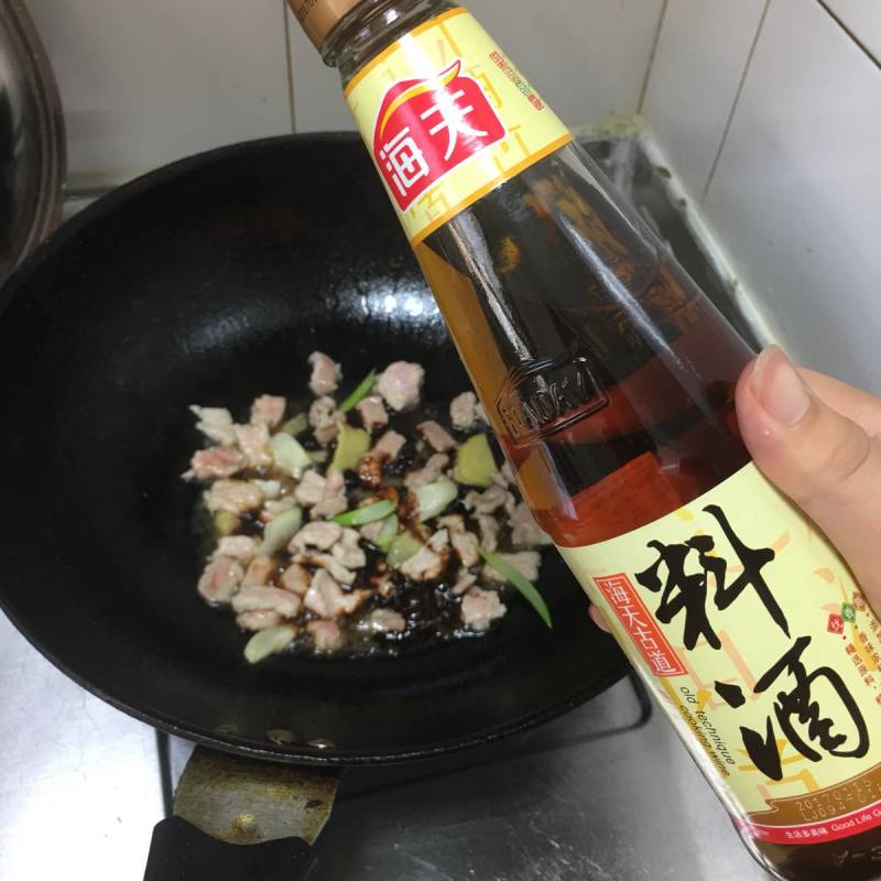 鱼香土豆青椒肉片的做法步骤：5