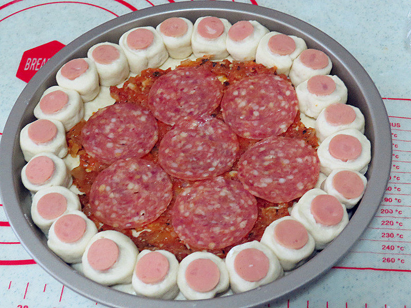 花边【萨米肠Salami Pizza】的做法步骤：10