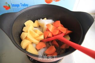 日式土豆牛肉汤的做法步骤：10