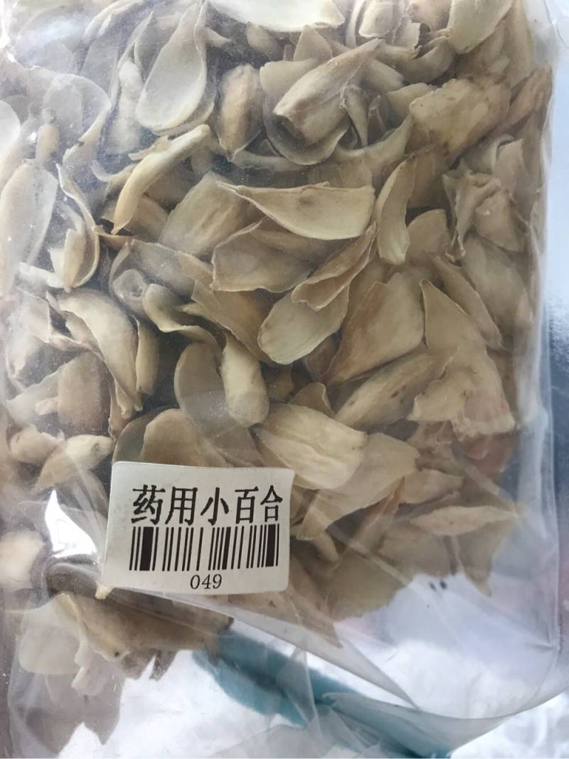 银耳饮品的做法步骤：4