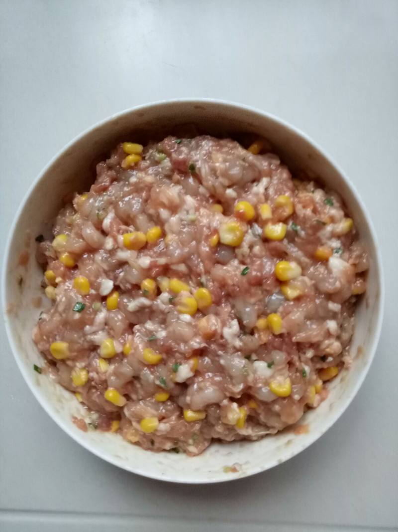 虾仁玉米水饺的做法步骤：11