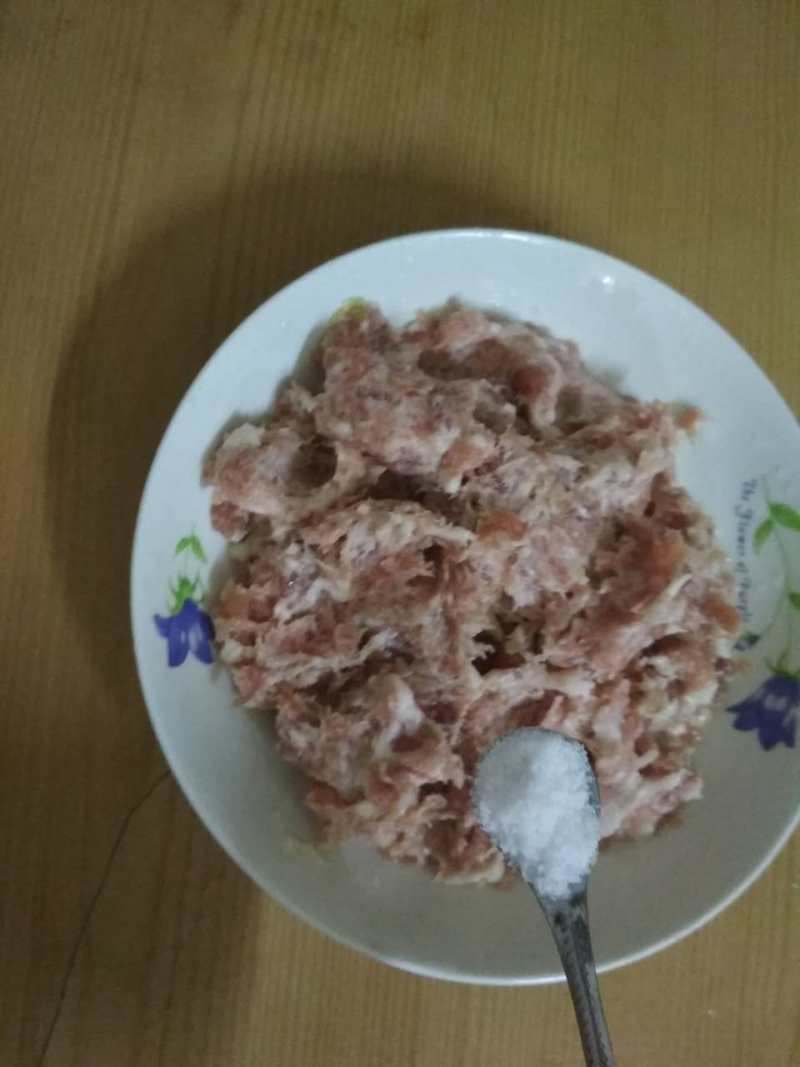 豆芽炒肉末的做法步骤：2