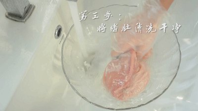 【小森妈妈备孕药膳】二肚滋阴助孕汤的做法步骤：3