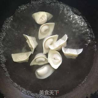 鲜肉馄饨的做法步骤：16