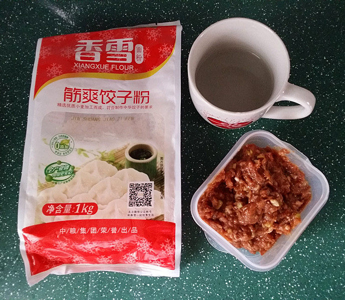 千层肉饼的做法步骤：1