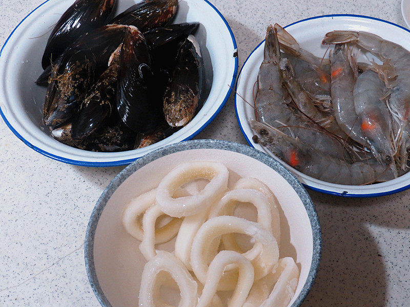 异国料理【西班牙海鲜饭】的做法步骤：8