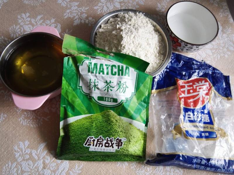 抹茶酥饼的做法步骤：1