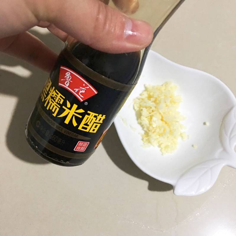 清蒸大闸蟹的做法步骤：6