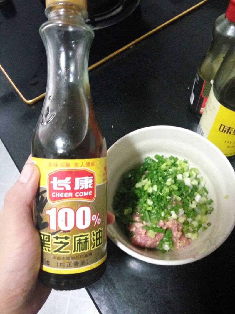 纯手工香菇猪肉水饺的做法步骤：7