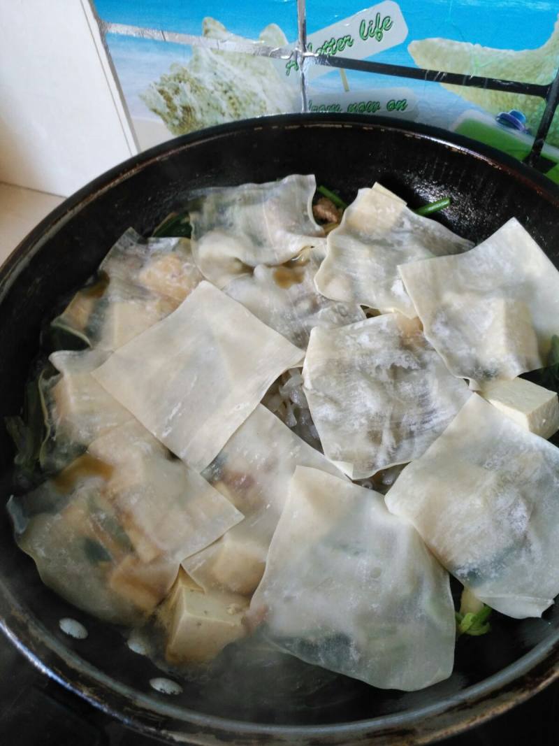 菠菜粉条炖肉的做法步骤：9