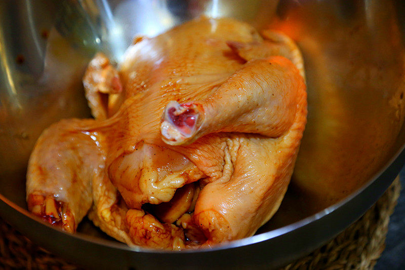 电饭锅版焖鸡的做法步骤：11