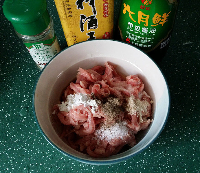 青蒜炒牛肉丝的做法步骤：4