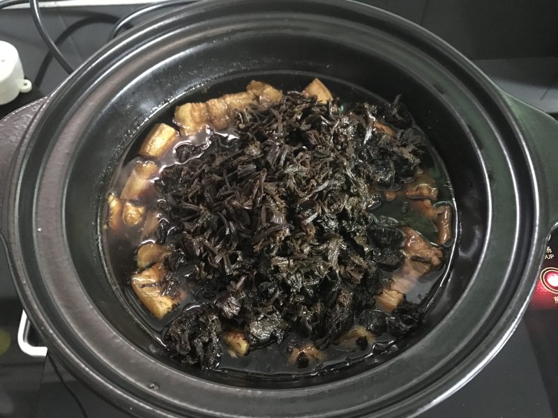 梅干菜烧肉的做法步骤：9