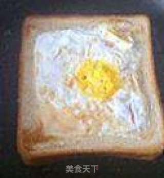 创意早餐---培根煎蛋的做法步骤：12