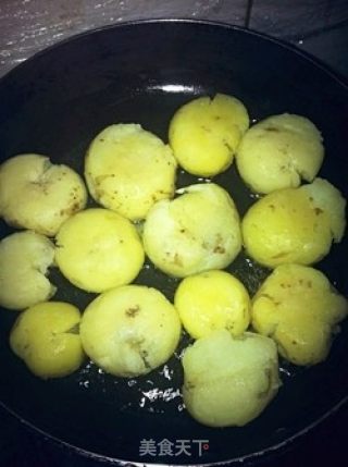 香煎小土豆的做法步骤：5