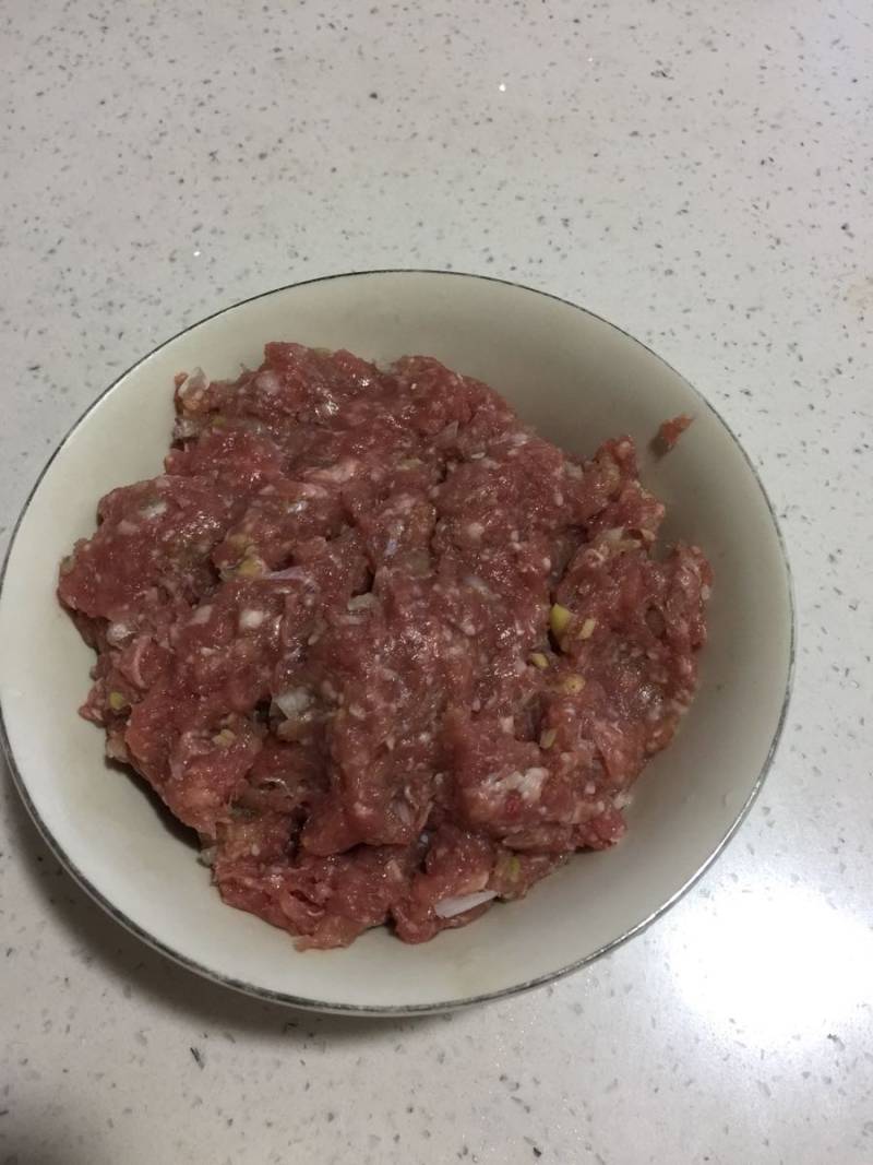 养生白菜羊肉丸汤的做法步骤：1