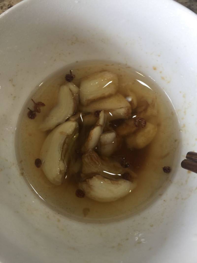 热拌菜之花椰菜和青豆的做法步骤：4