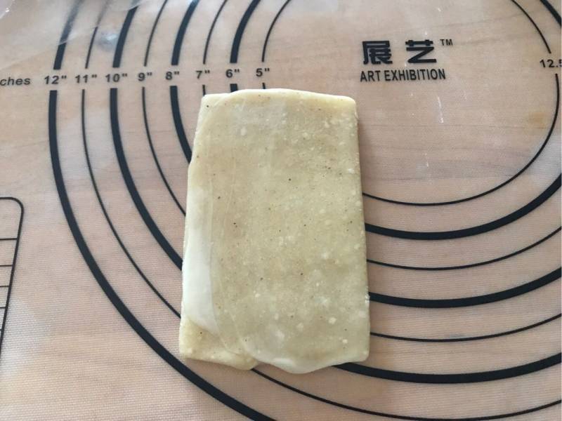 五香油酥烧饼的做法步骤：19