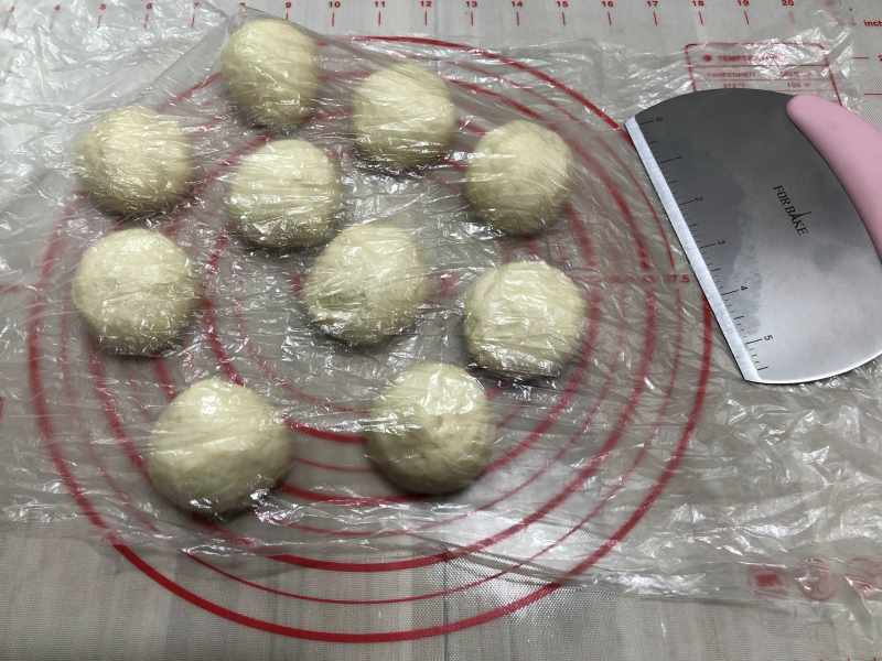 雪糕造型黑豆沙面包的做法步骤：8