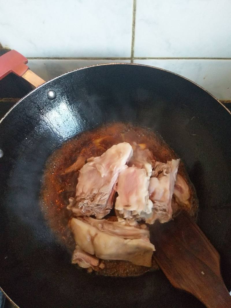 羊肉老饕的福利红焖羊肉锅的做法步骤：2