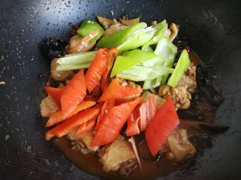 御寒美食——麻辣鸡翅的做法步骤：16