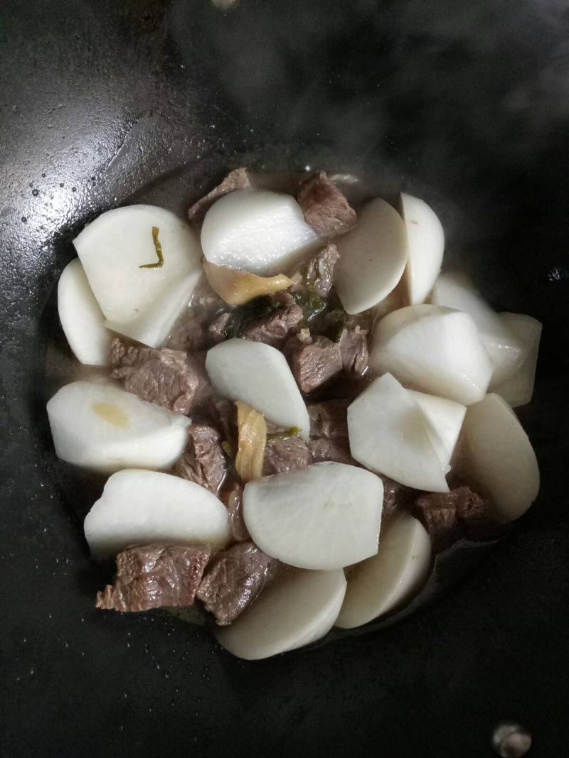 #御寒美食#～牛肉炖萝卜的做法步骤：8