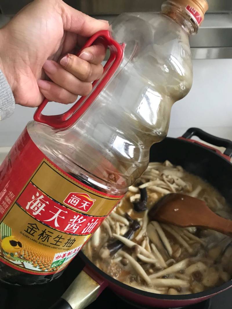 杂菌鸡蛋拌饭的做法步骤：7