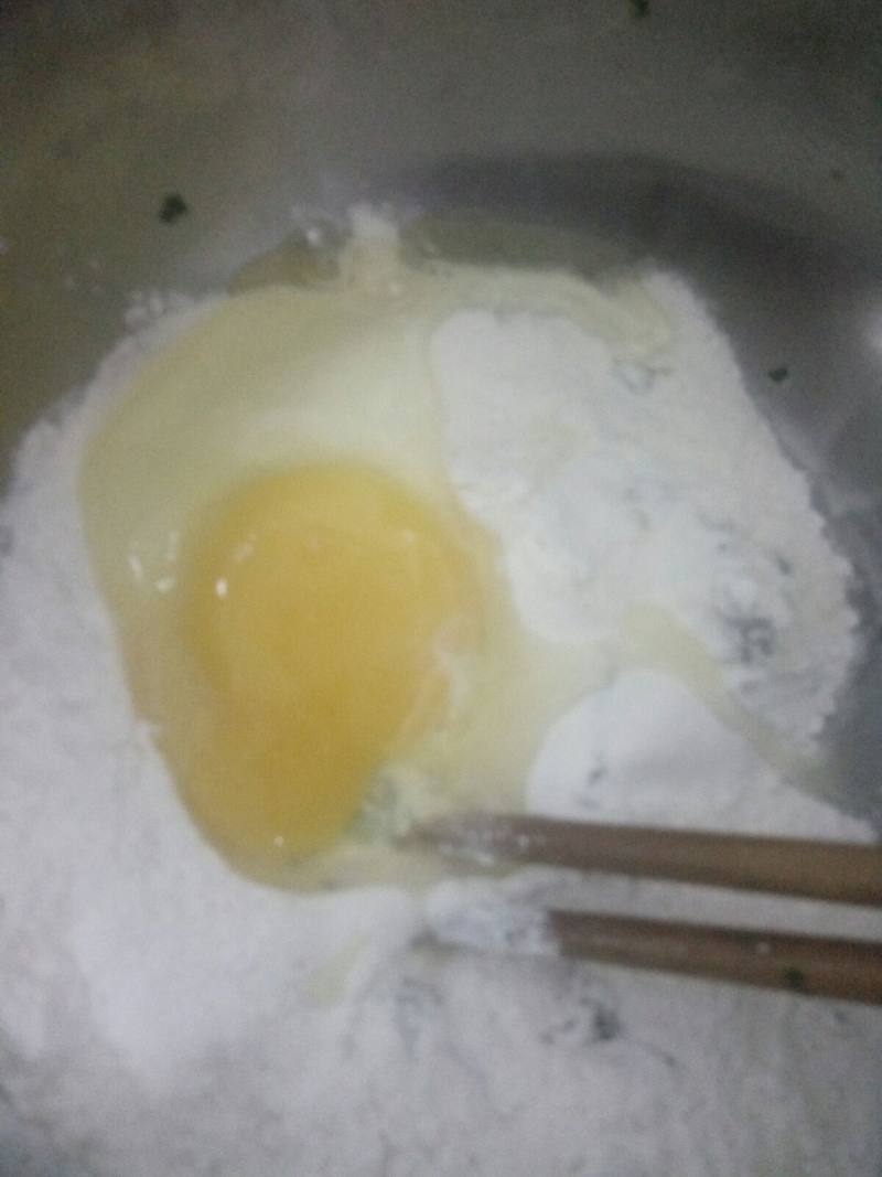 菠菜鸡蛋饼的做法步骤：4