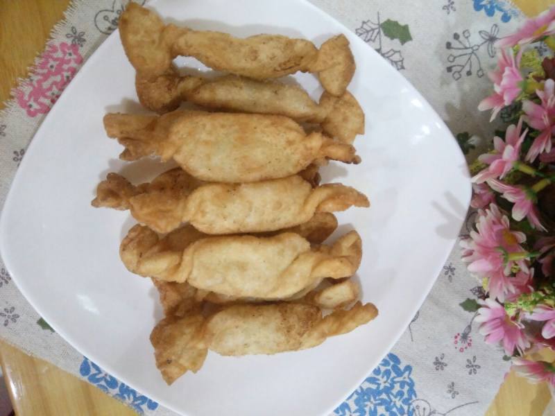 花样面食  香蕉糖果的做法步骤：10