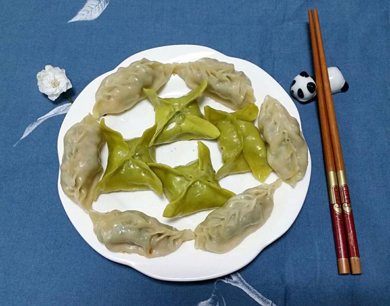 双色煎饺的做法步骤：4