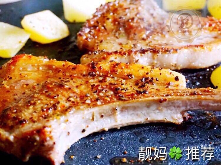 年夜饭分享【香煎羊排】的做法步骤：7