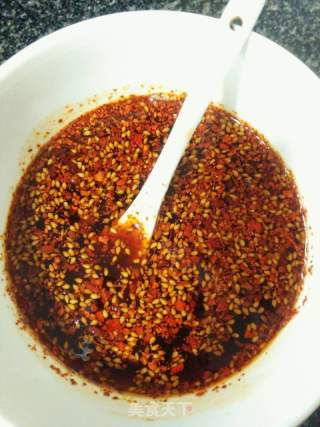 自制超香超简单的辣椒油的做法步骤：13