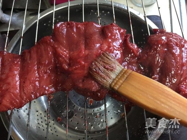 蜜汁叉烧肉的做法步骤：7