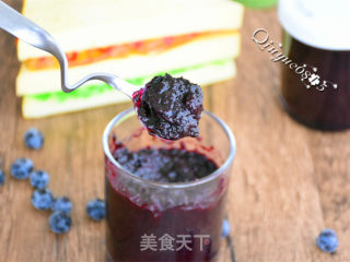 蓝莓果酱的做法步骤：11