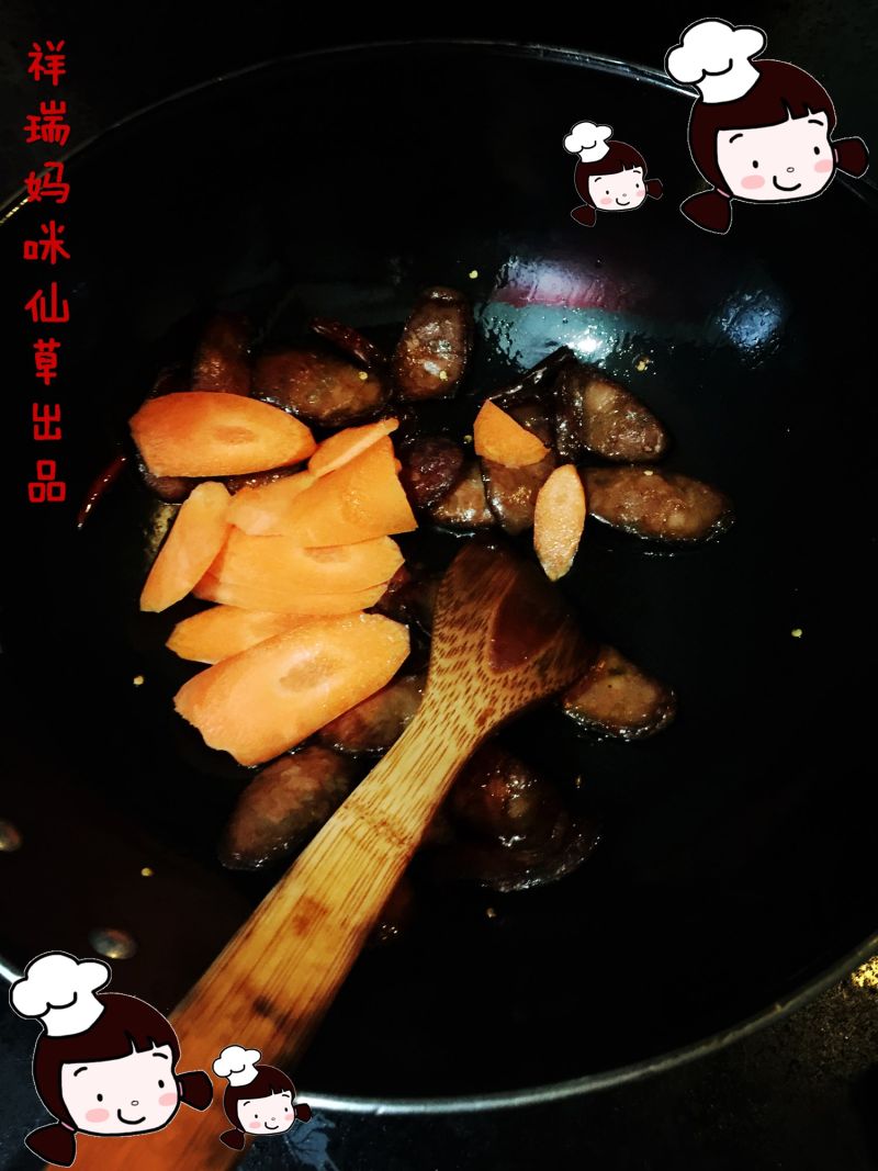 仙草阁私房菜（无肉不欢）--轻食营养腊肠茭白的做法步骤：3