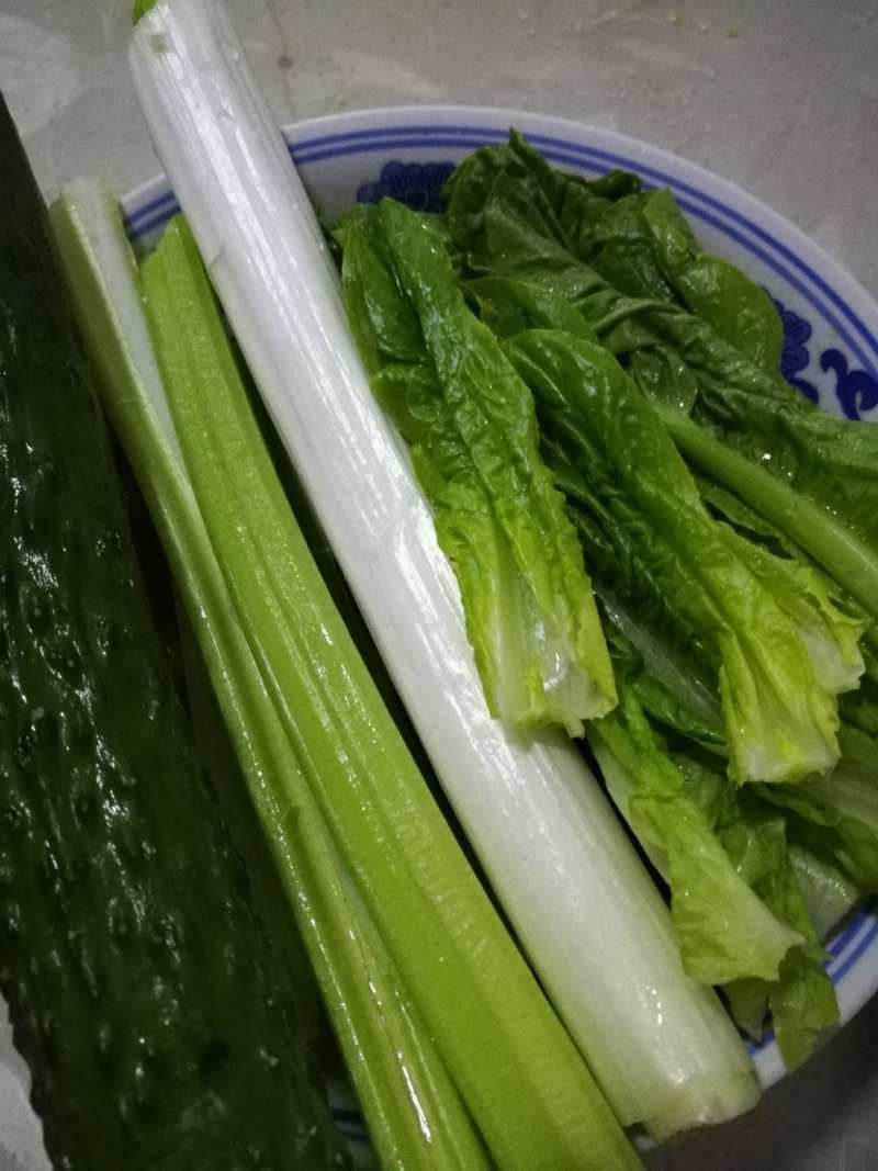 香菇酱绿豆面的做法步骤：3