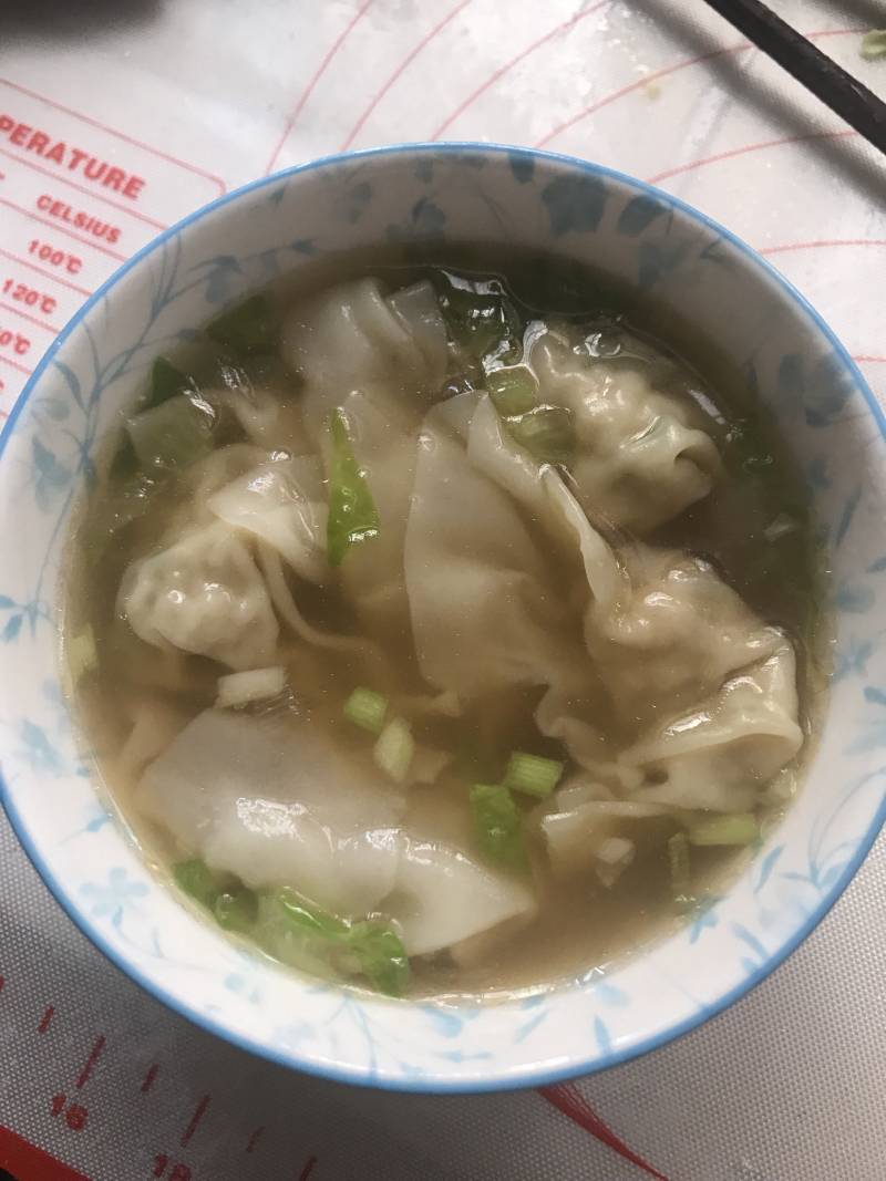 虾干鲜肉馄饨的做法步骤：5