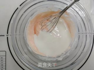 爆浆草莓海盐奶盖蛋糕的做法步骤：17