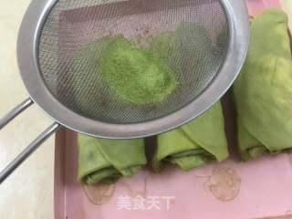 抹茶蜜豆毛巾卷的做法步骤：11